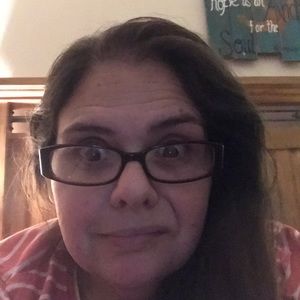 Meet your Posher, Christy